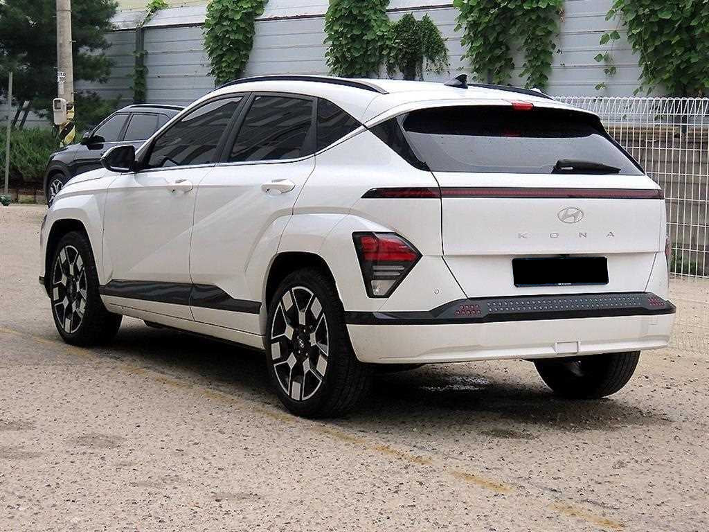 Hyundai Kona — photo 03