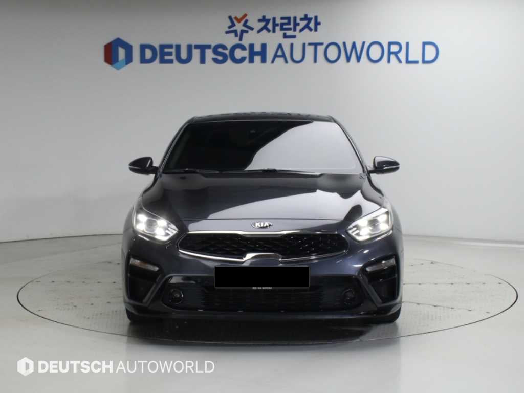 Kia K3 — photo 03