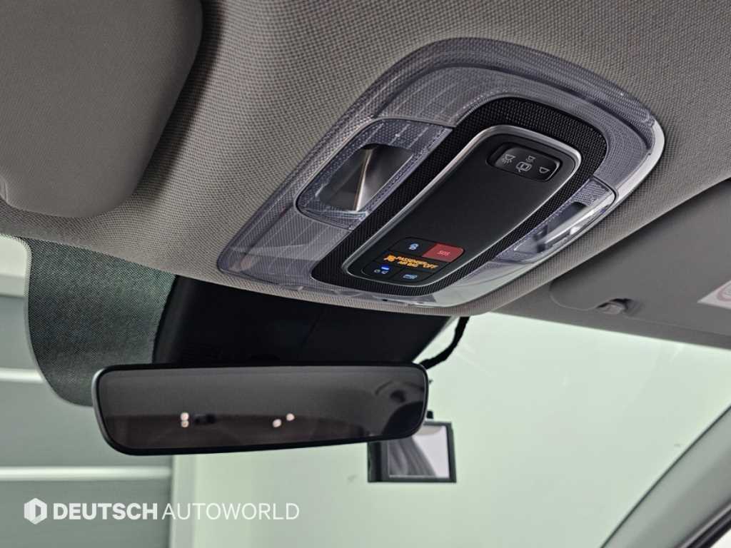 Hyundai Avante — photo 18