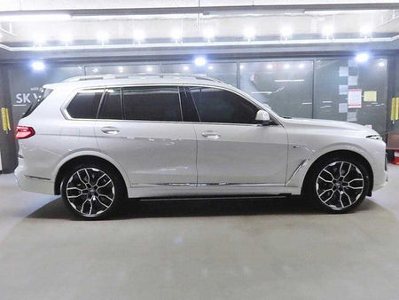 BMW X7 — photo 03