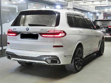 BMW X7 — photo 04