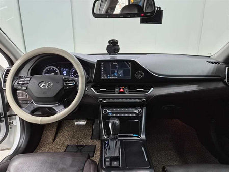 Hyundai Grandeur — photo 07