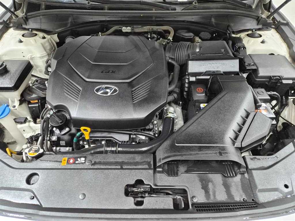 Hyundai Grandeur — photo 19
