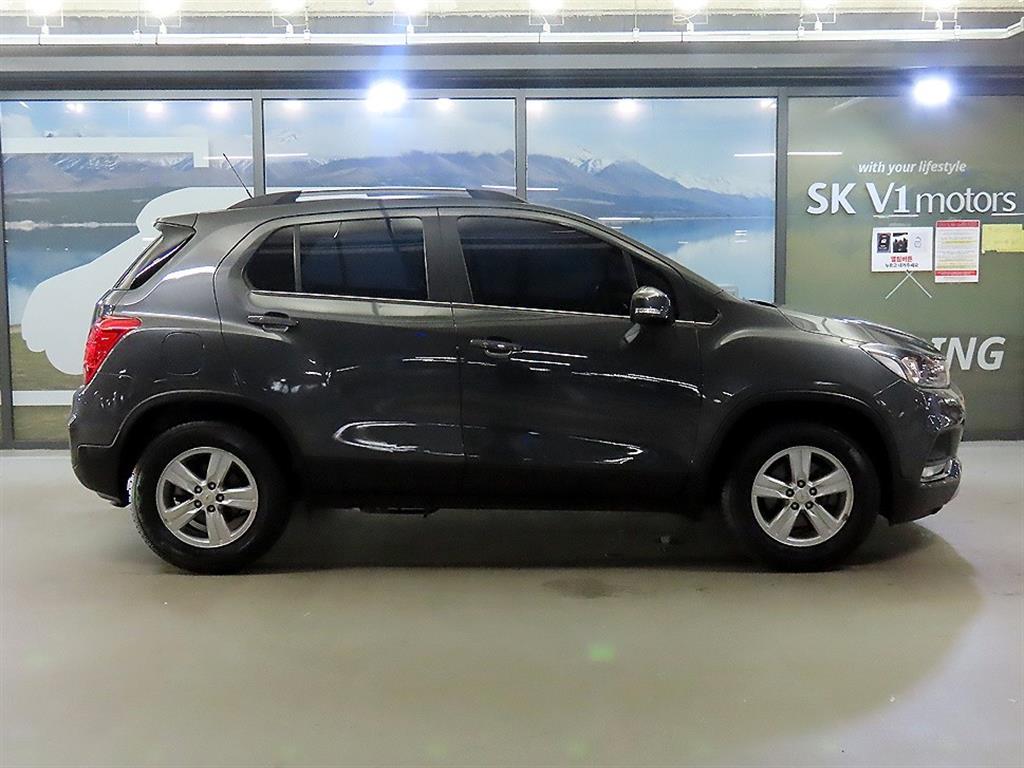 CHEVROLET Trax — photo 03