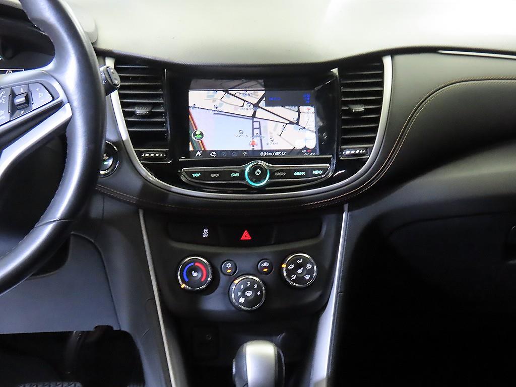 CHEVROLET Trax — photo 11