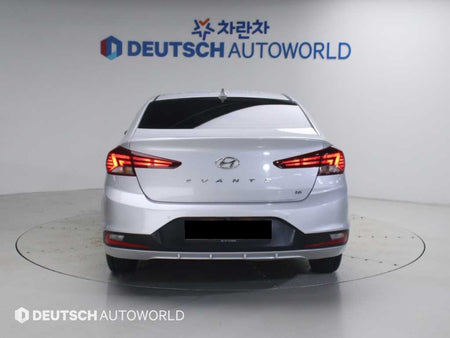 Hyundai Avante — photo 04