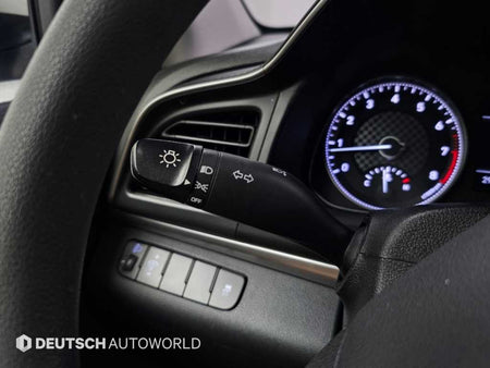 Hyundai Avante — photo 16