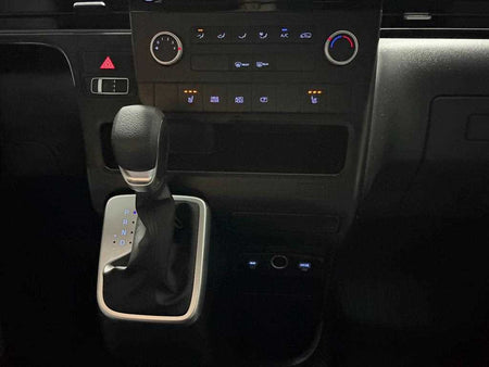 Hyundai Staria — photo 13