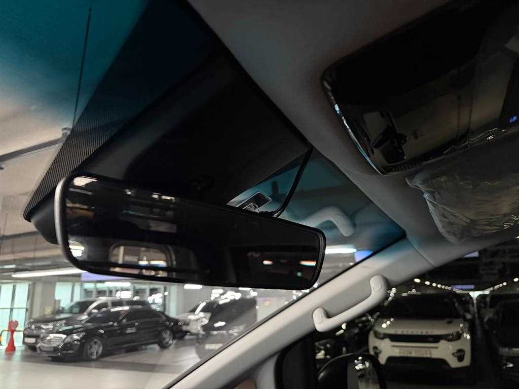 Hyundai Staria — photo 15