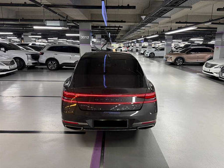 Genesis G90 — photo 03