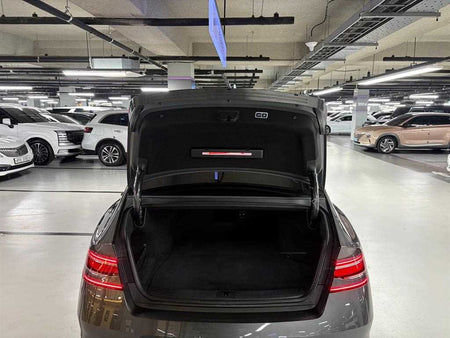 Genesis G90 — photo 18