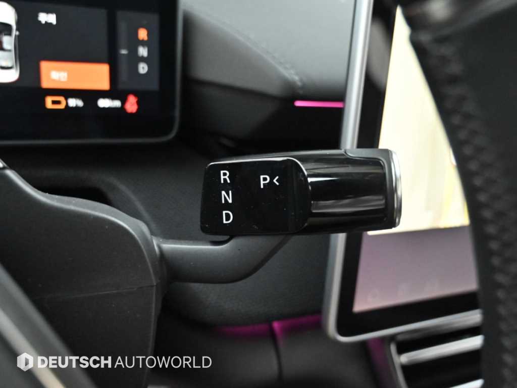 Polestar Polestar 4 — photo 09