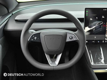 Tesla Model Y — photo 13