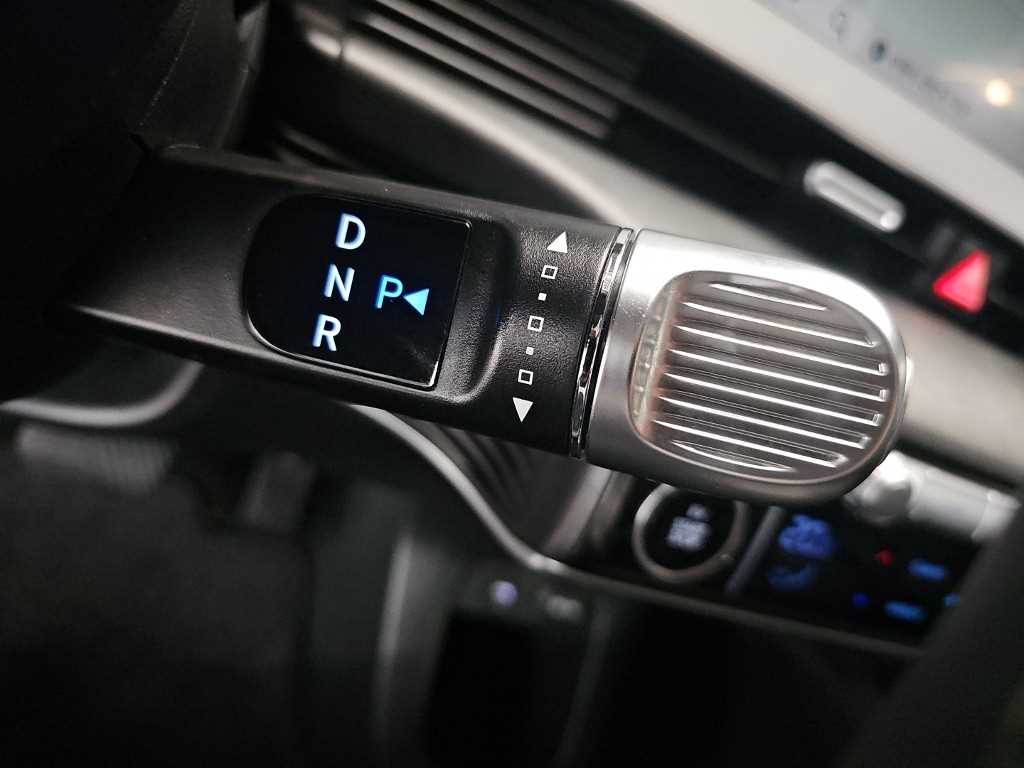 Hyundai Ioniq5 — photo 08