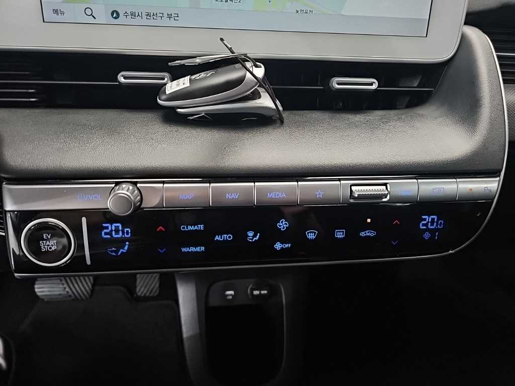 Hyundai Ioniq5 — photo 10