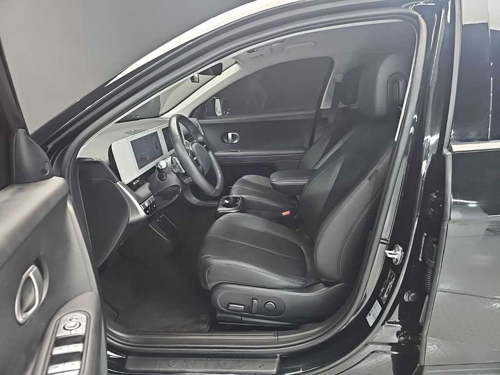 Hyundai Ioniq5 — photo 11
