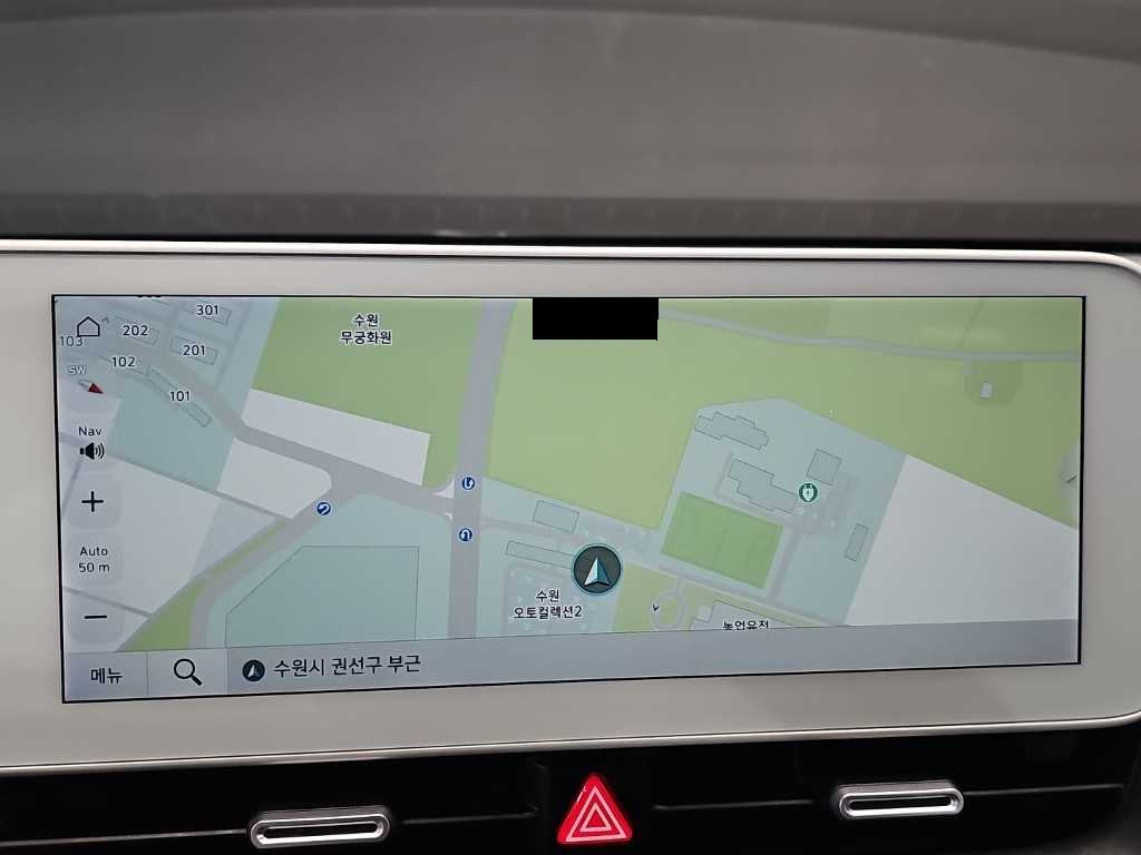 Hyundai Ioniq5 — photo 13