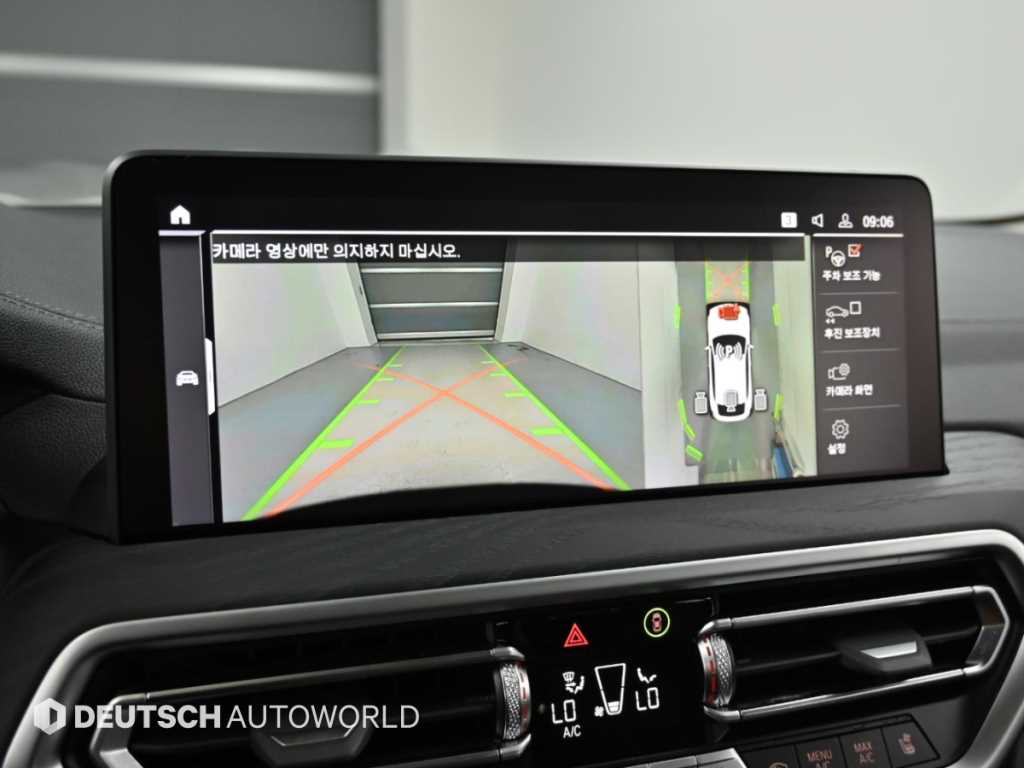 BMW X4 — photo 15