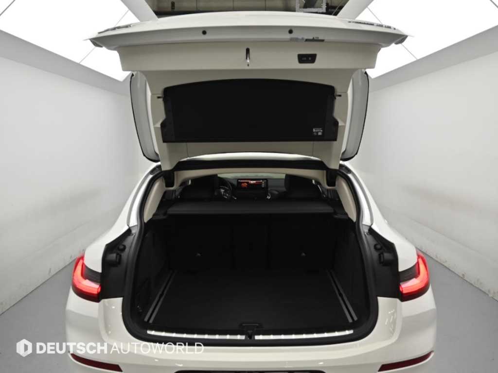 BMW X4 — photo 19