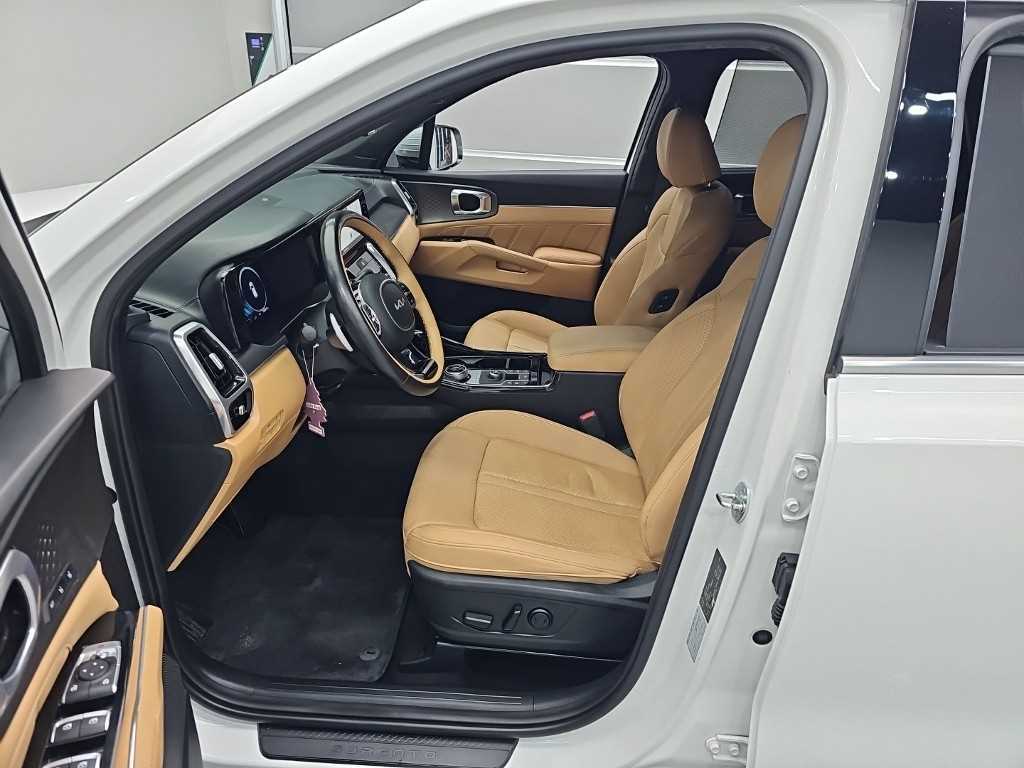 Kia Sorento — photo 11