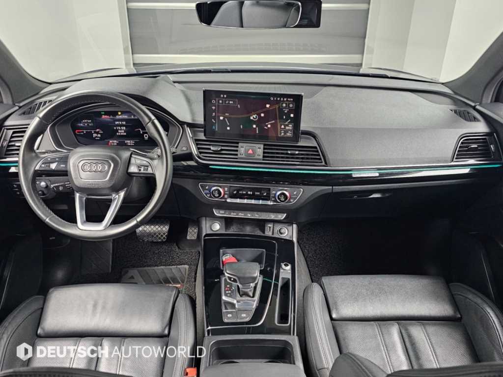 Audi Q5 — photo 07