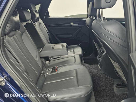 Audi Q5 — photo 12