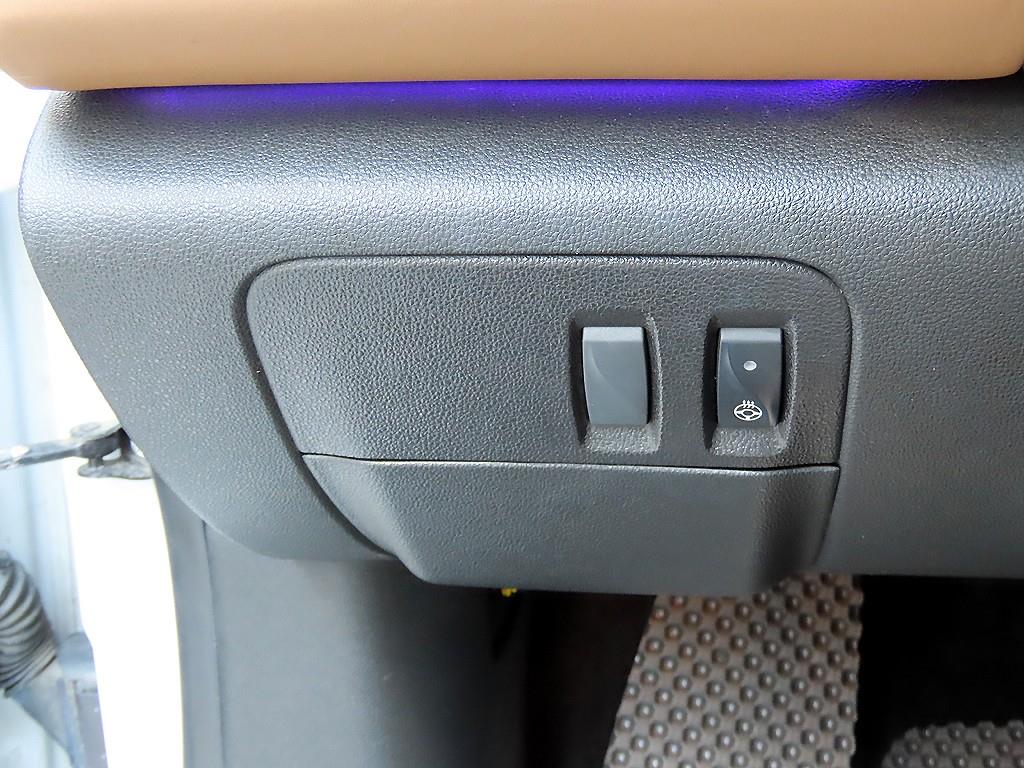 RENAULT SM6 — photo 11