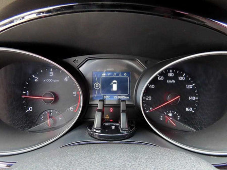 Kia Carnival — photo 09
