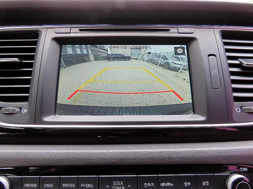 Kia Carnival — photo 15