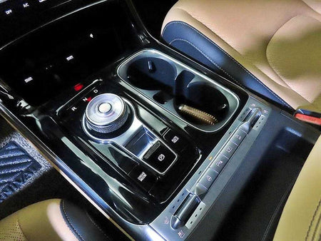 Kia Carnival — photo 12
