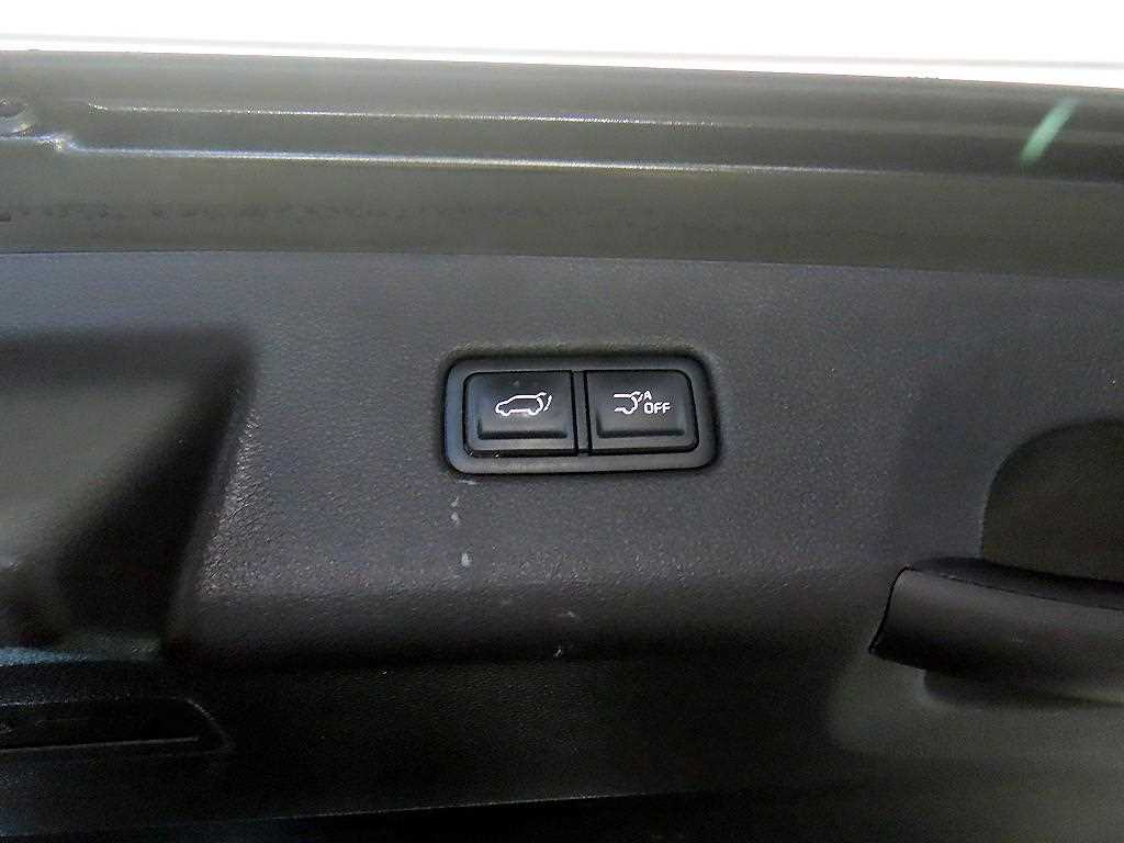 Kia Carnival — photo 15