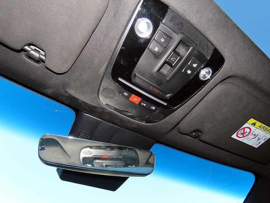 Kia K8 — photo 15