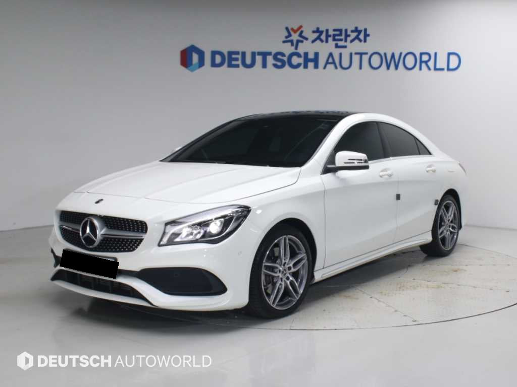 Mercedes-Benz CLA-Class — photo 01
