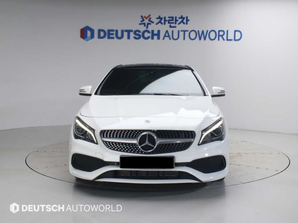 Mercedes-Benz CLA-Class — photo 03