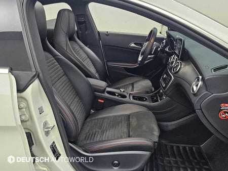 Mercedes-Benz CLA-Class — photo 10