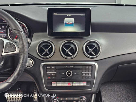 Mercedes-Benz CLA-Class — photo 14
