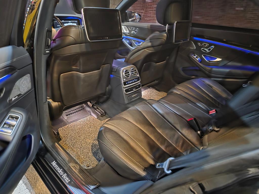 Mercedes-Benz S-Class — photo 06