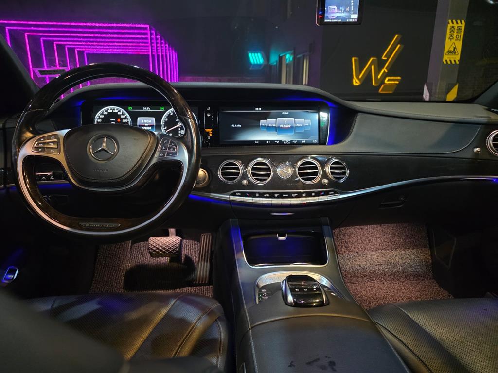 Mercedes-Benz S-Class — photo 13