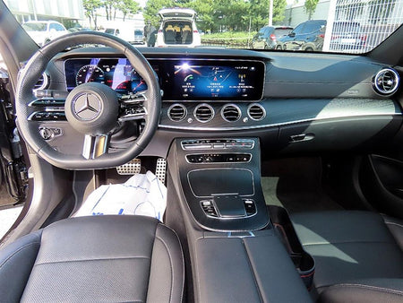 Mercedes-Benz E-Class — photo 07