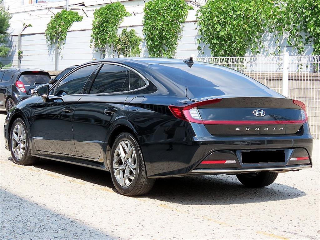 Hyundai Sonata — photo 03
