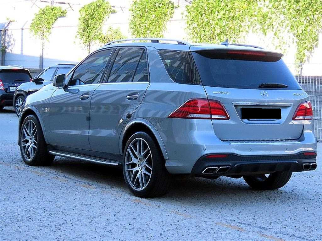 Mercedes-Benz GLE-Class — photo 03
