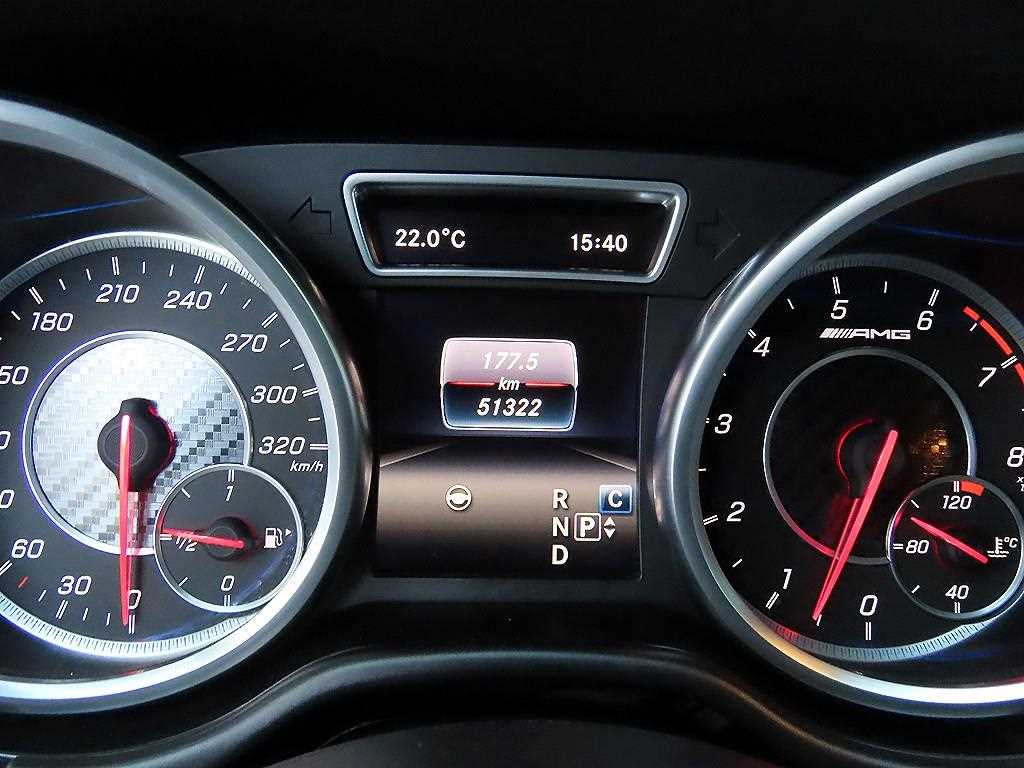 Mercedes-Benz GLE-Class — photo 09