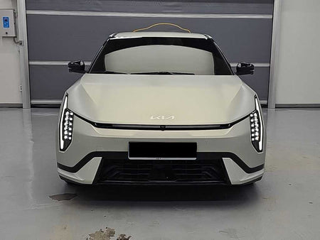Kia EV4 — photo 03