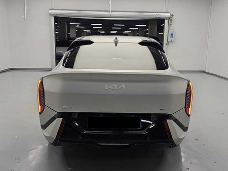 Kia EV4 — photo 04
