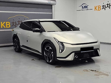 Kia EV4 — photo 05