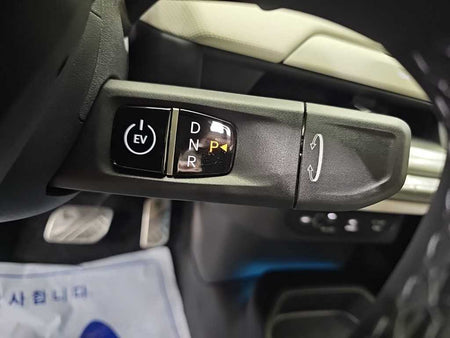 Kia EV4 — photo 09