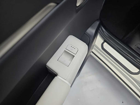 Kia EV4 — photo 13