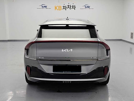 Kia EV6 — photo 03