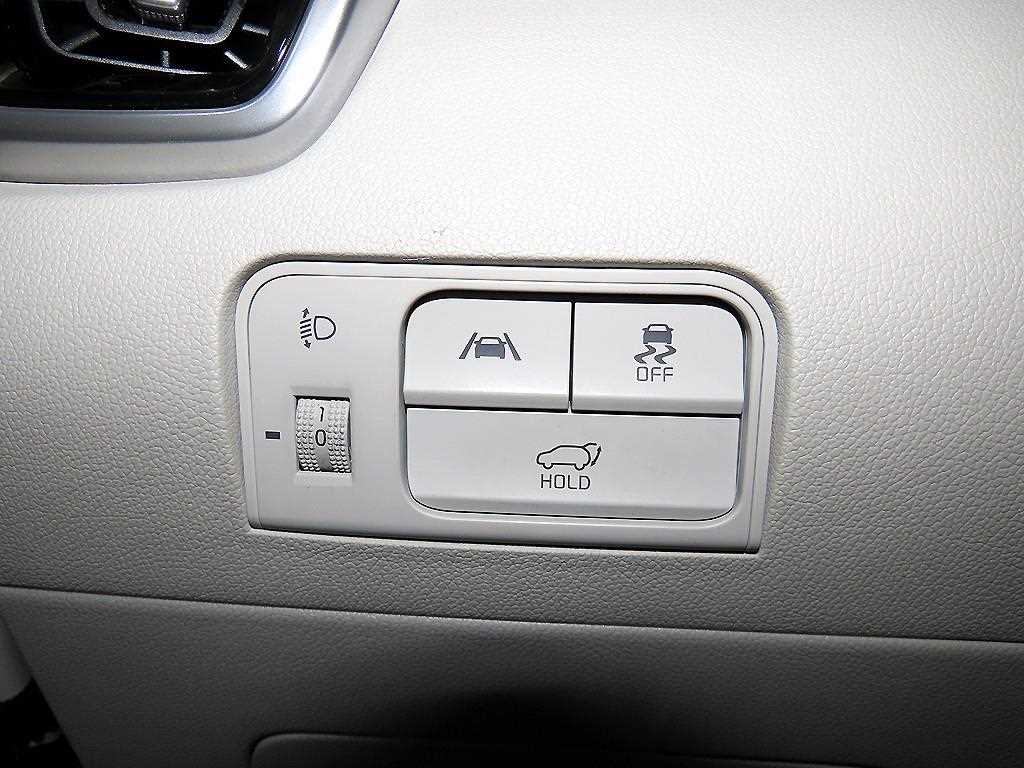 Kia Sorento — photo 14