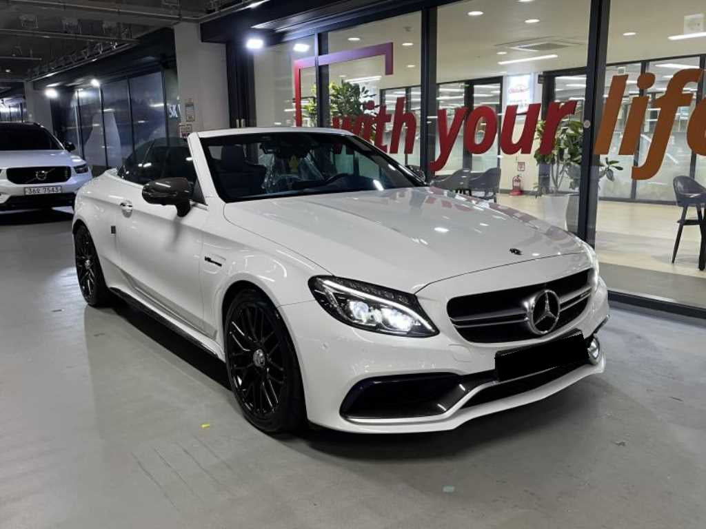 Mercedes-Benz C-Class — photo 01